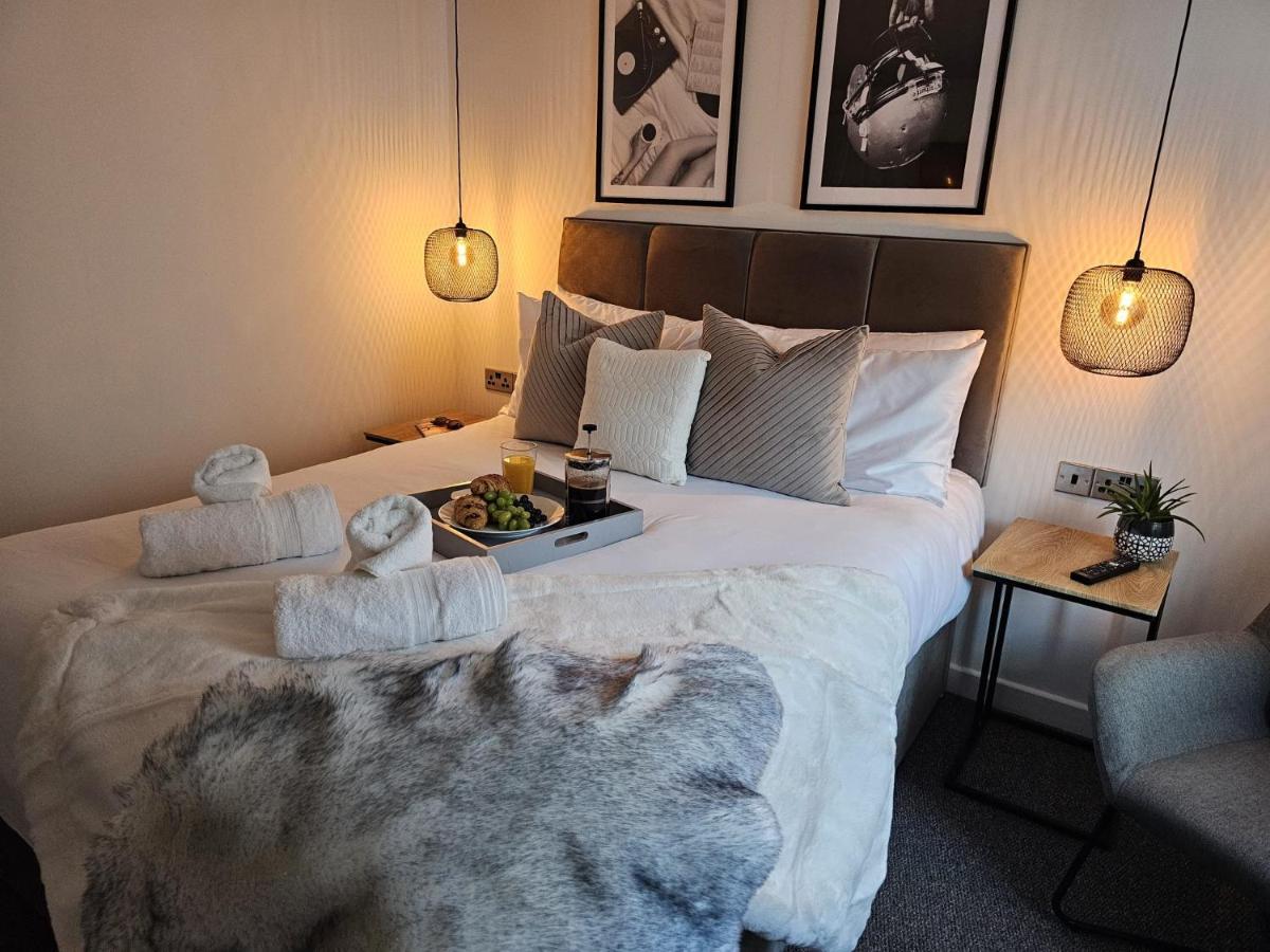 Boujis Central Plymouth Apartment - Sleeps 4 - Habita Property Extérieur photo
