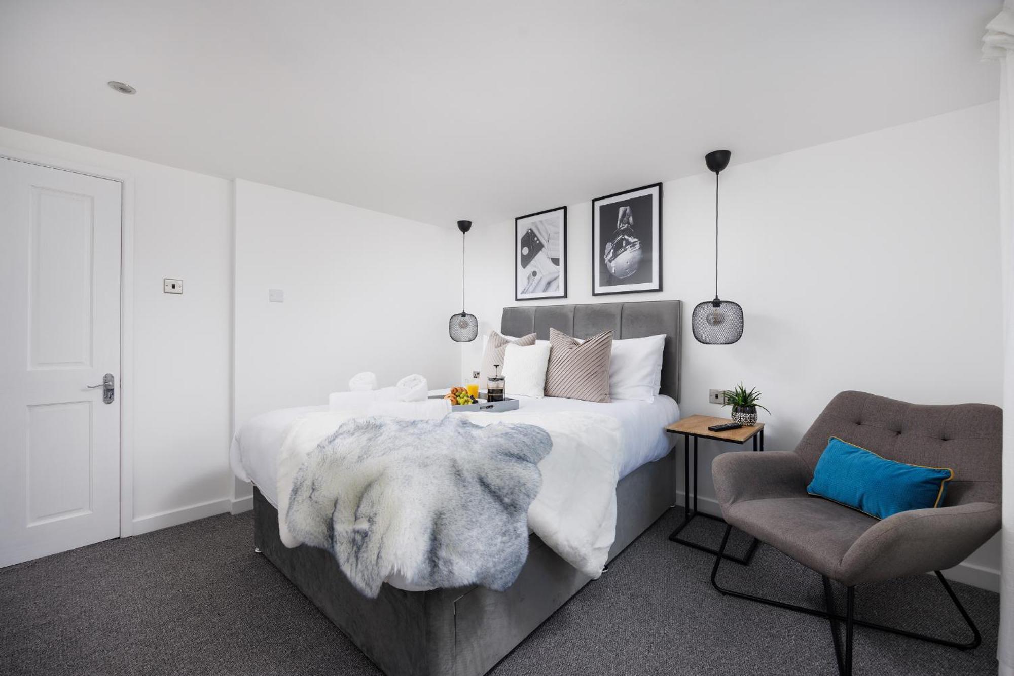 Boujis Central Plymouth Apartment - Sleeps 4 - Habita Property Extérieur photo