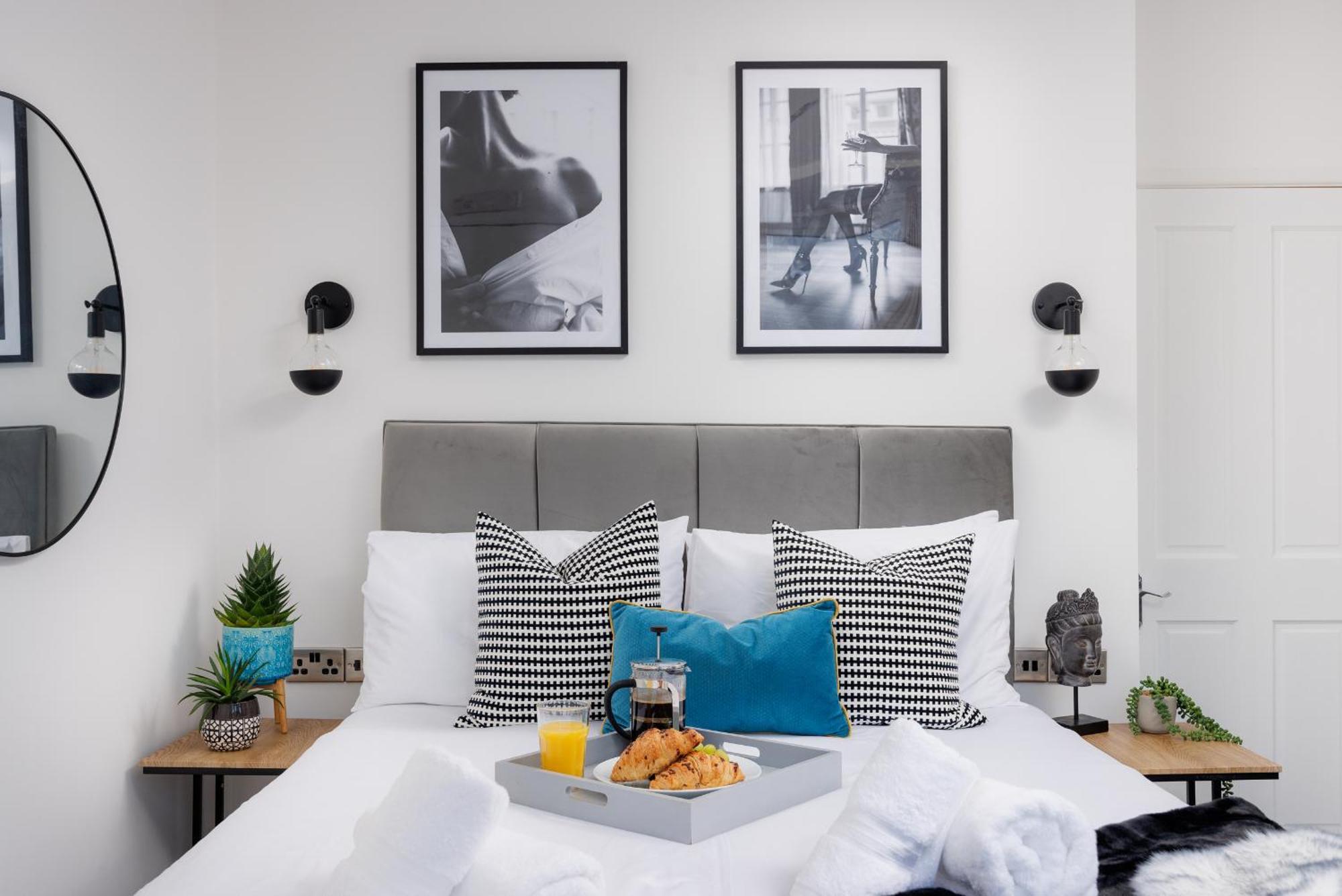 Boujis Central Plymouth Apartment - Sleeps 4 - Habita Property Extérieur photo