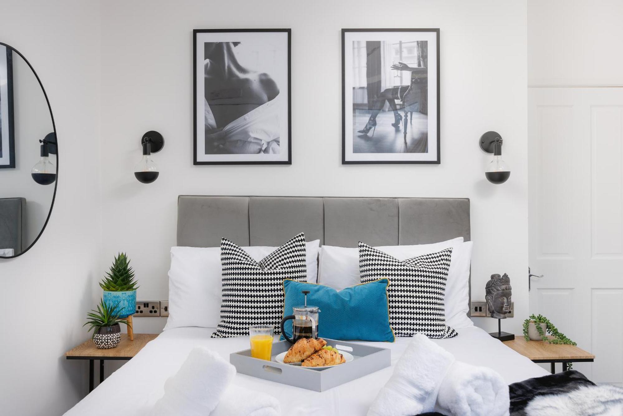 Boujis Central Plymouth Apartment - Sleeps 4 - Habita Property Extérieur photo